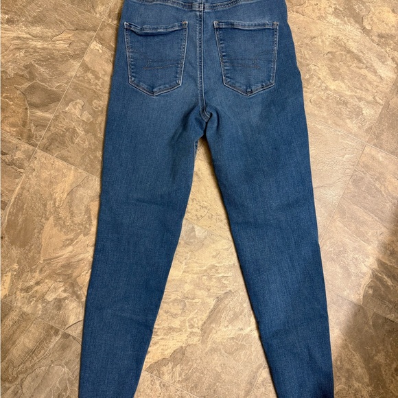 American Eagle Next Level Stretch Curvy High Rise Jegging 4 Short - Picture 6 of 9
